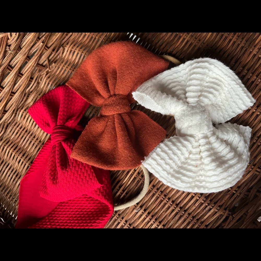 Handmade bows! 
Can be on a nylon or clip 
Follow on Instagram @wovenandbound